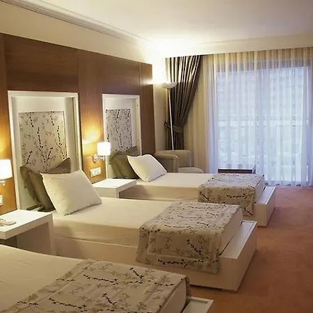 ベッド・アンド・ブレックファスト Kusadasi Denize Sifir Tatil Odalari